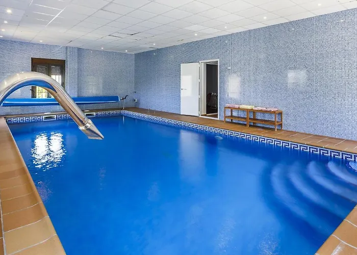 Fuentezuelas Pool Villa